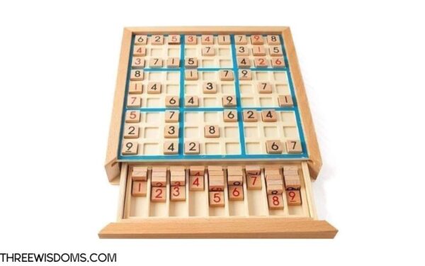 BỘ ĐỒ CHƠI THÔNG MINH PHÁT TRIỂN TRÍ TUỆ SUDOKU